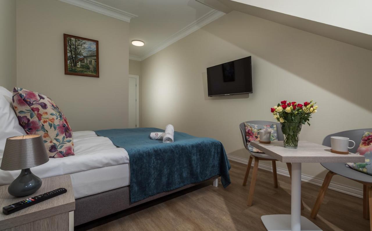 Bed & Breakfast Zamorski By The Sea *